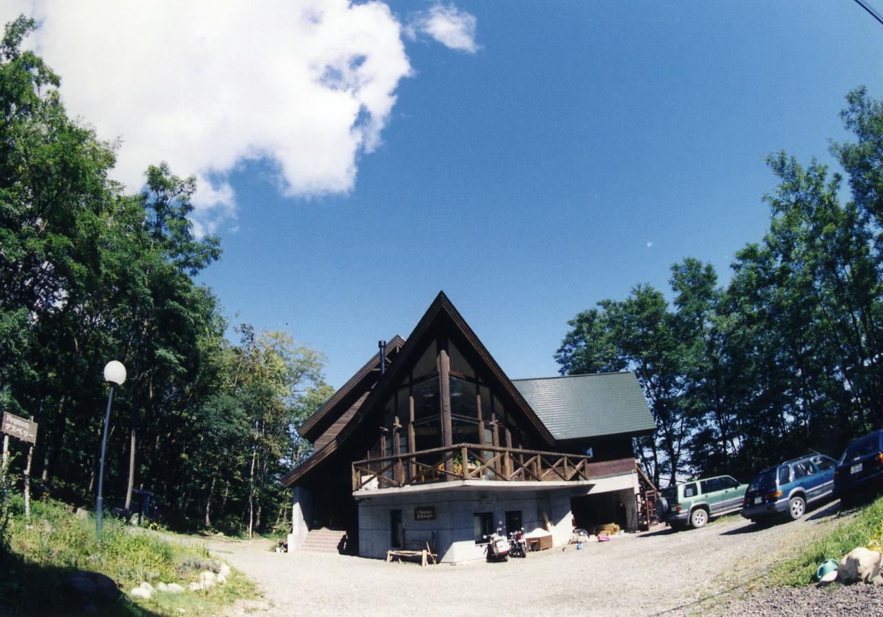 Pension Gooseberry Furano Bagian luar foto